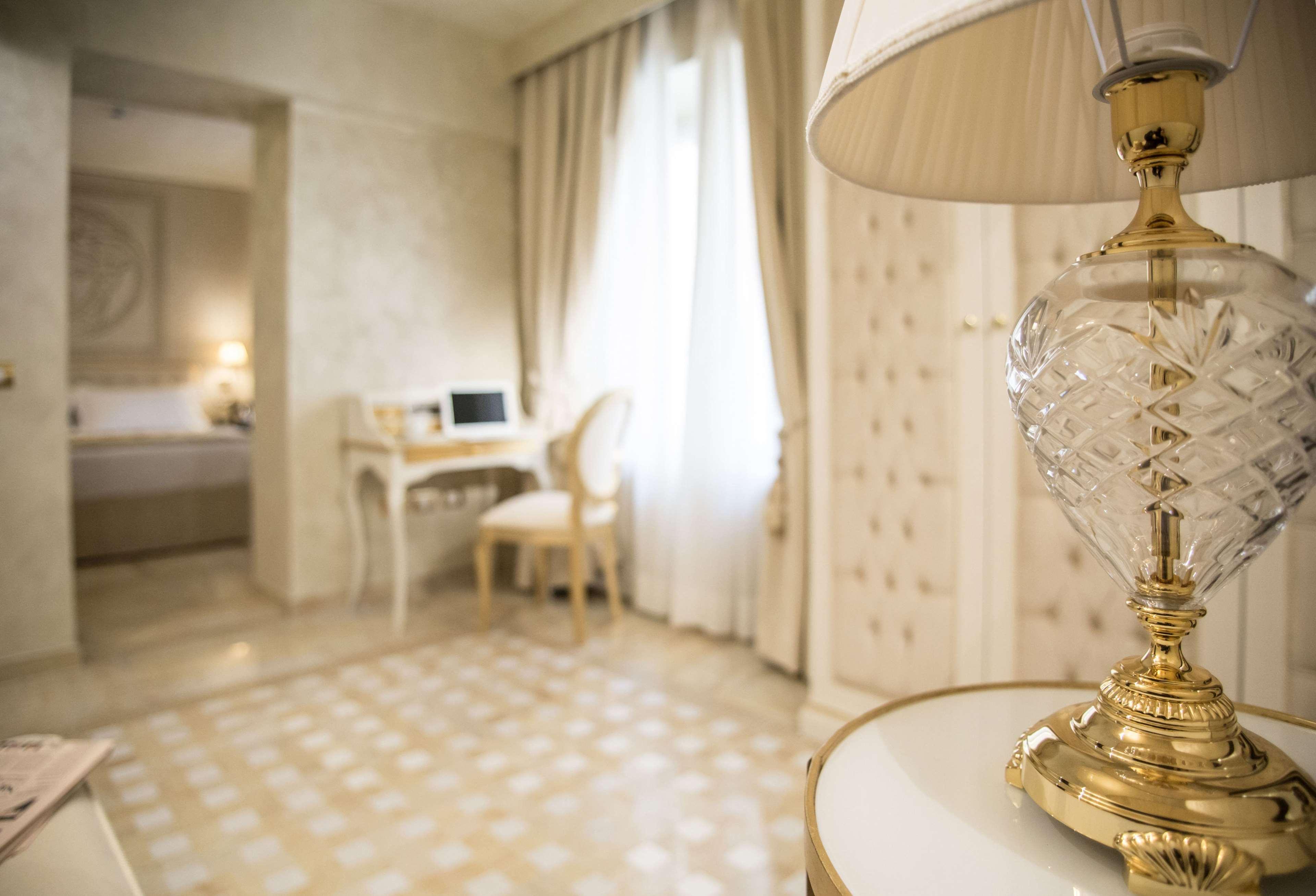 Best Western Premier Milano Palace Hotel Модена Екстер'єр фото